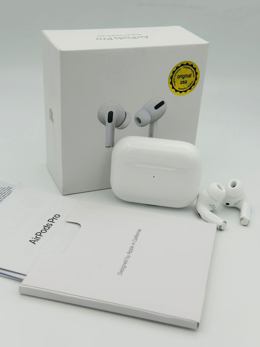 Apple AirPods Pro (2nd Gen) with MagSafe Charging Case – Enhanced Noise Cancellation & USB-C/MagSafe